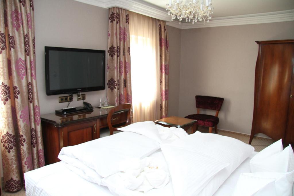 Hotel Zum Heiligen Geist Mariazell Room photo